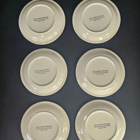 Williams Sonoma Set of 6 Assorted Snowman Dessert Plates Seasonal Collection - Picture 11 of 14